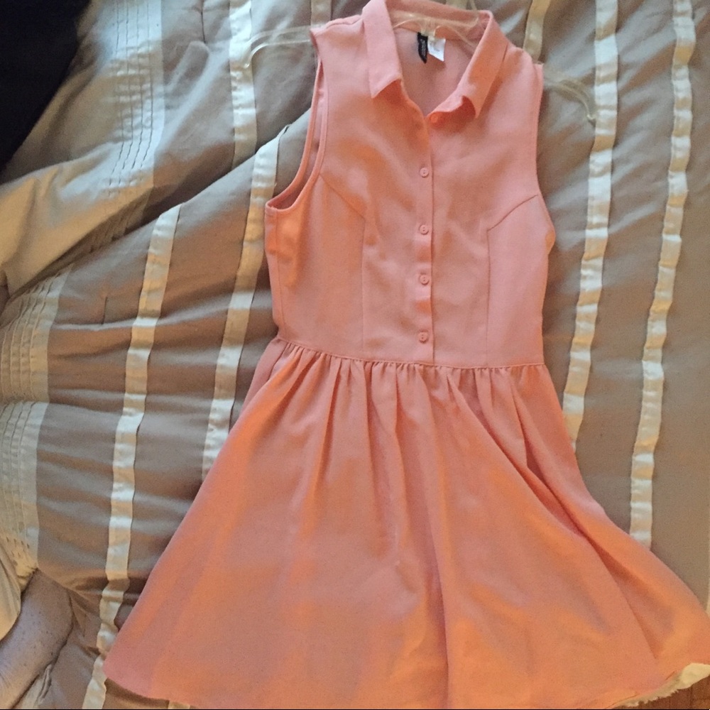 3/$20 Flowy H&M Dress